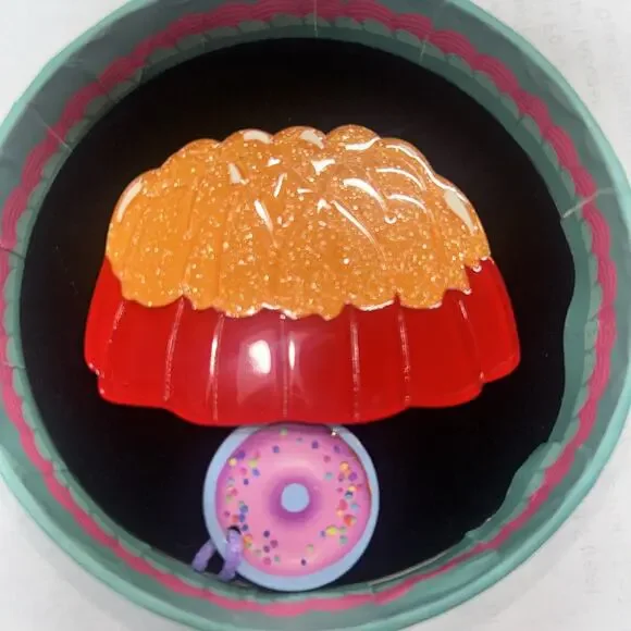ERSTWILDER GOONBAG JELLY KATHERINE SABBATH COLLECTION RESIN BROOCH - Picture 1 of 5